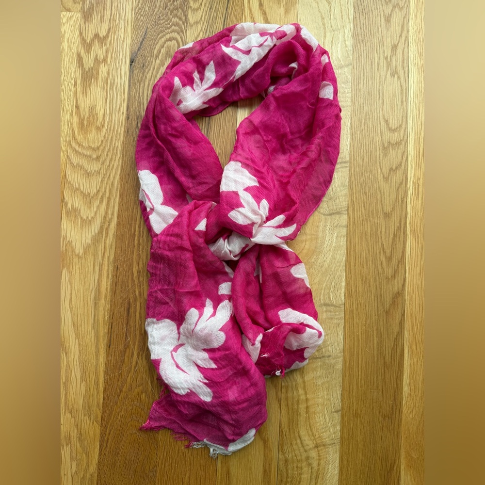 Tommy Bahama Flower Burst Wrap/scarf modal and cashmere/wool